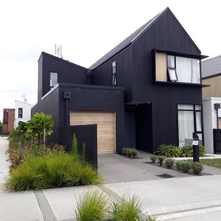 Blissful Breeze Townhouse With Parking And Patio Villa Auckland Luaran gambar