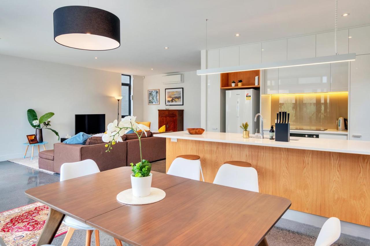 Blissful Breeze Townhouse With Parking And Patio Villa Auckland Luaran gambar
