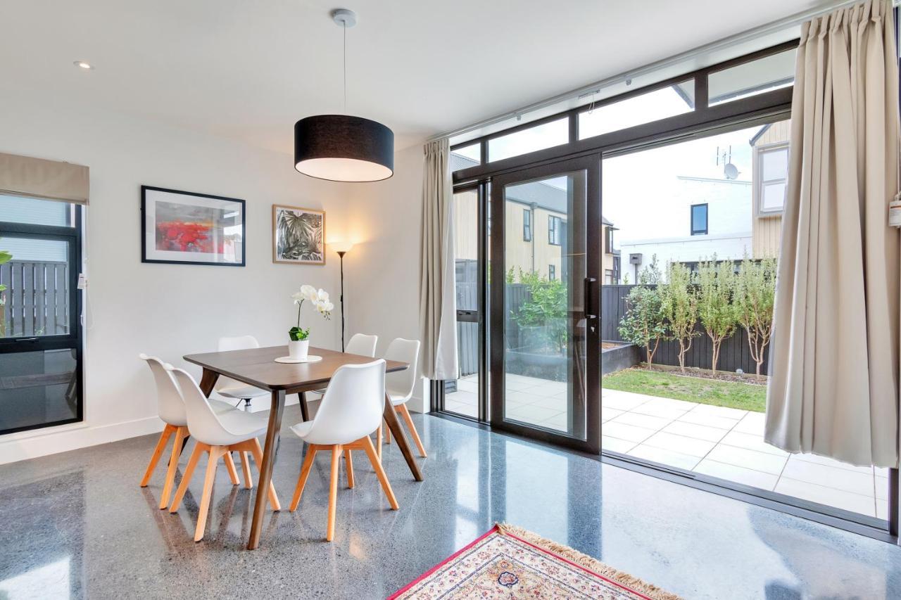 Blissful Breeze Townhouse With Parking And Patio Villa Auckland Luaran gambar