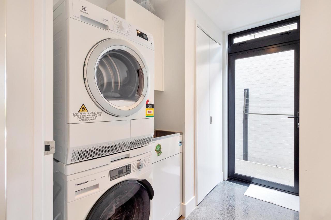 Blissful Breeze Townhouse With Parking And Patio Villa Auckland Luaran gambar
